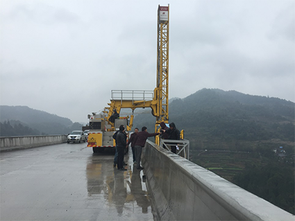 安江高速公路橋梁荷載試驗(yàn)